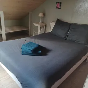 https://les-2-clos.inbrittany.com